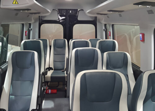 Maharaja Seats Traveller Rental in Chandigarh – Premium Travel for Large Groups